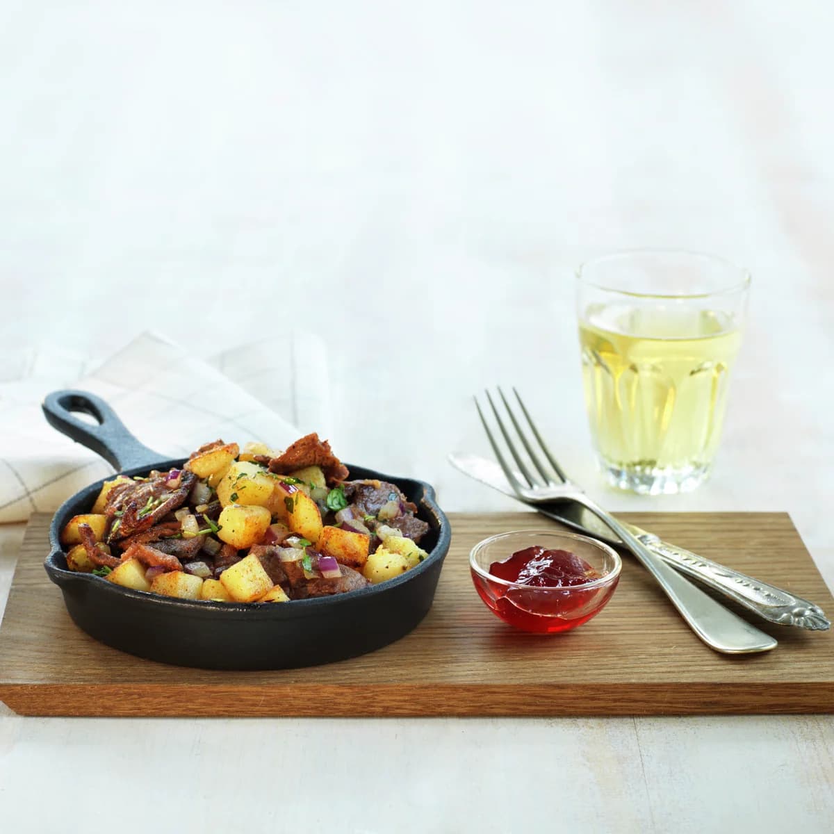 Pytt i panne cu reină de vită