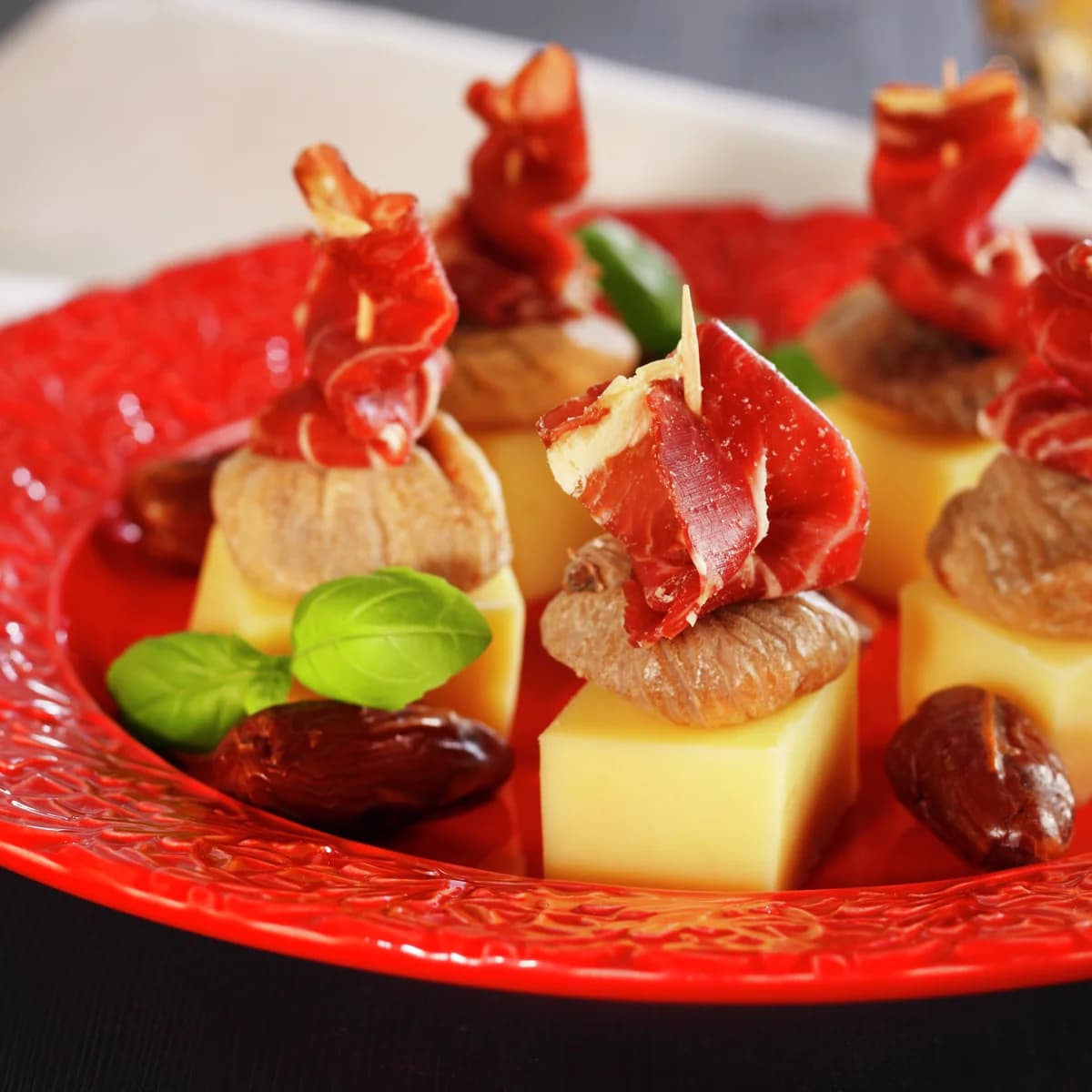 Juletapas cu brânză Edamer și miere de ficiune