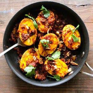 Curry de Ouă de Păsăr și Inginer