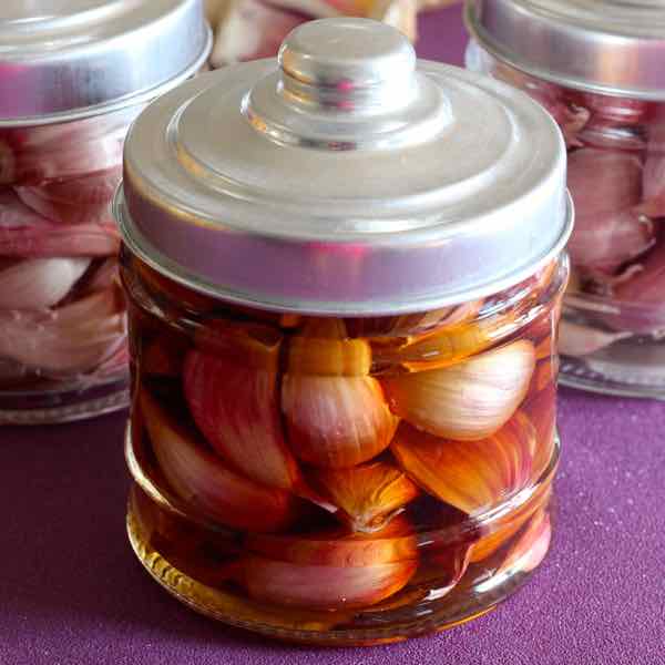 Torshi Sir (Murături de usturoi)