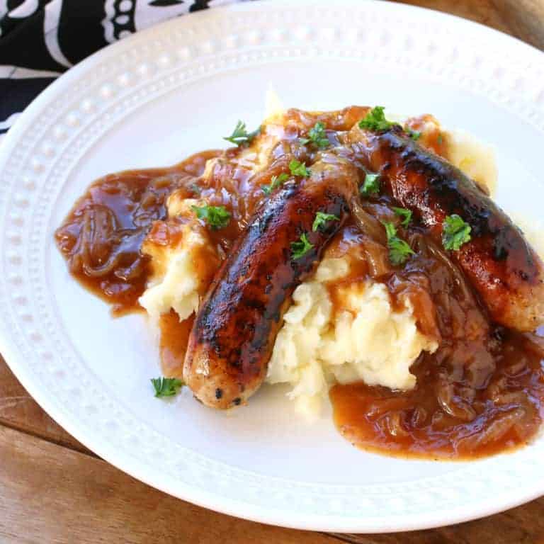Bangers și Mash
