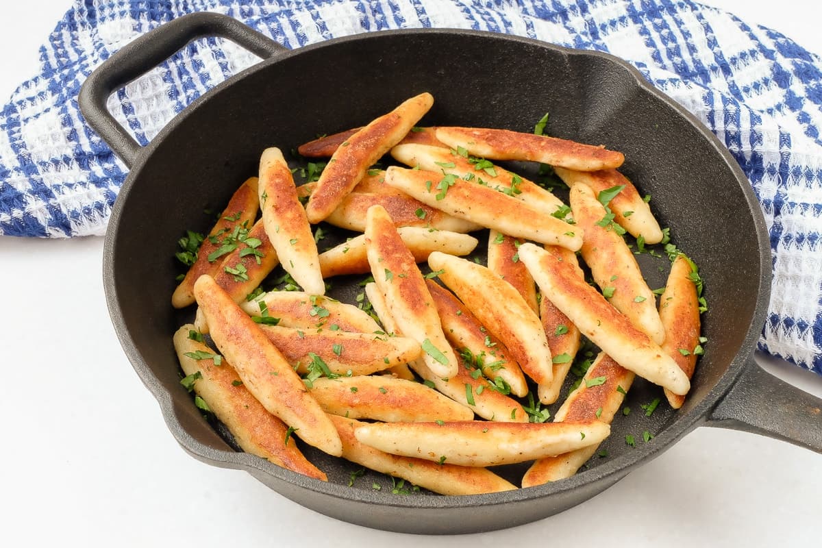 Schupfnudeln (Noodle-uri Germane din Cartofi)