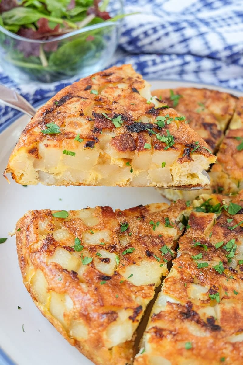 Omeletă spaniolă (Tortilla de Patatas)