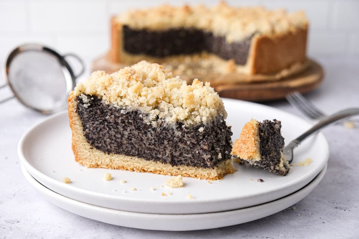 Mohnkuchen (Tartă cu semințe de mac germană)