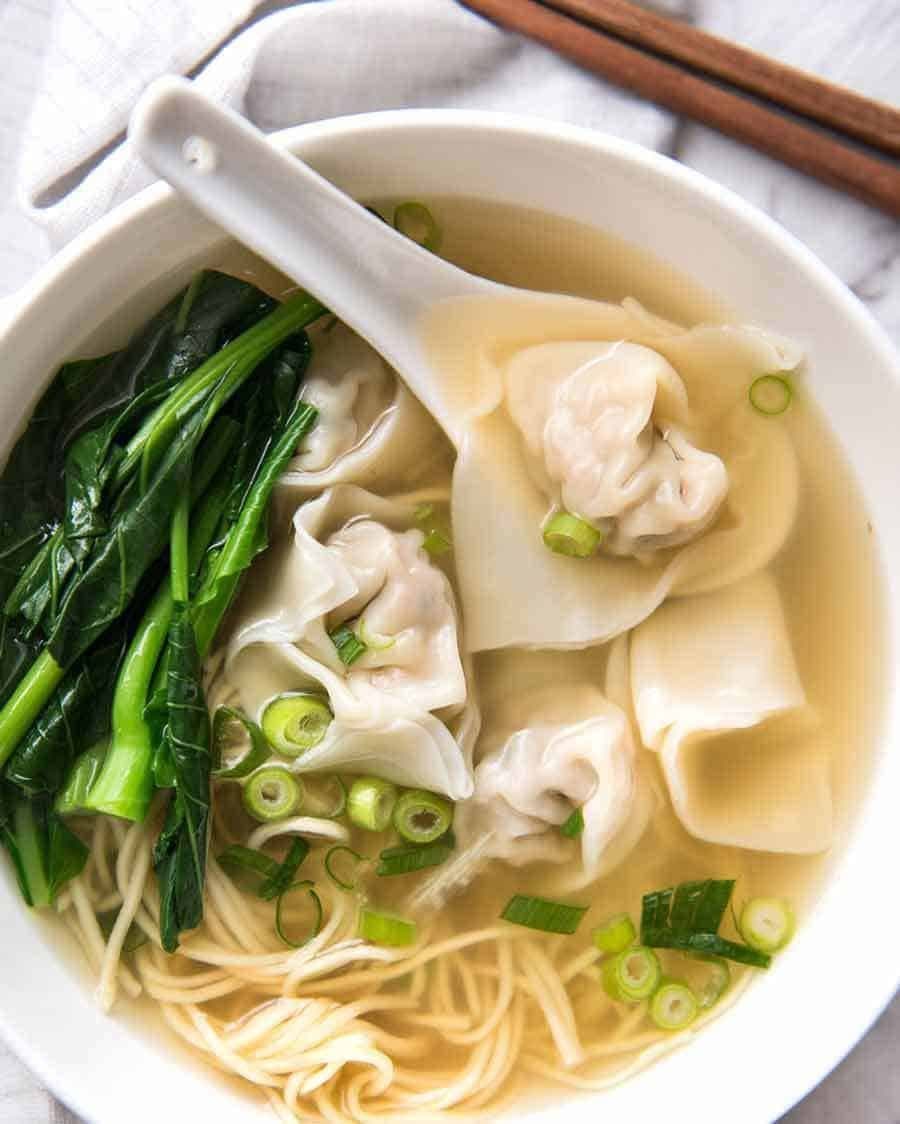 Supă de Wonton