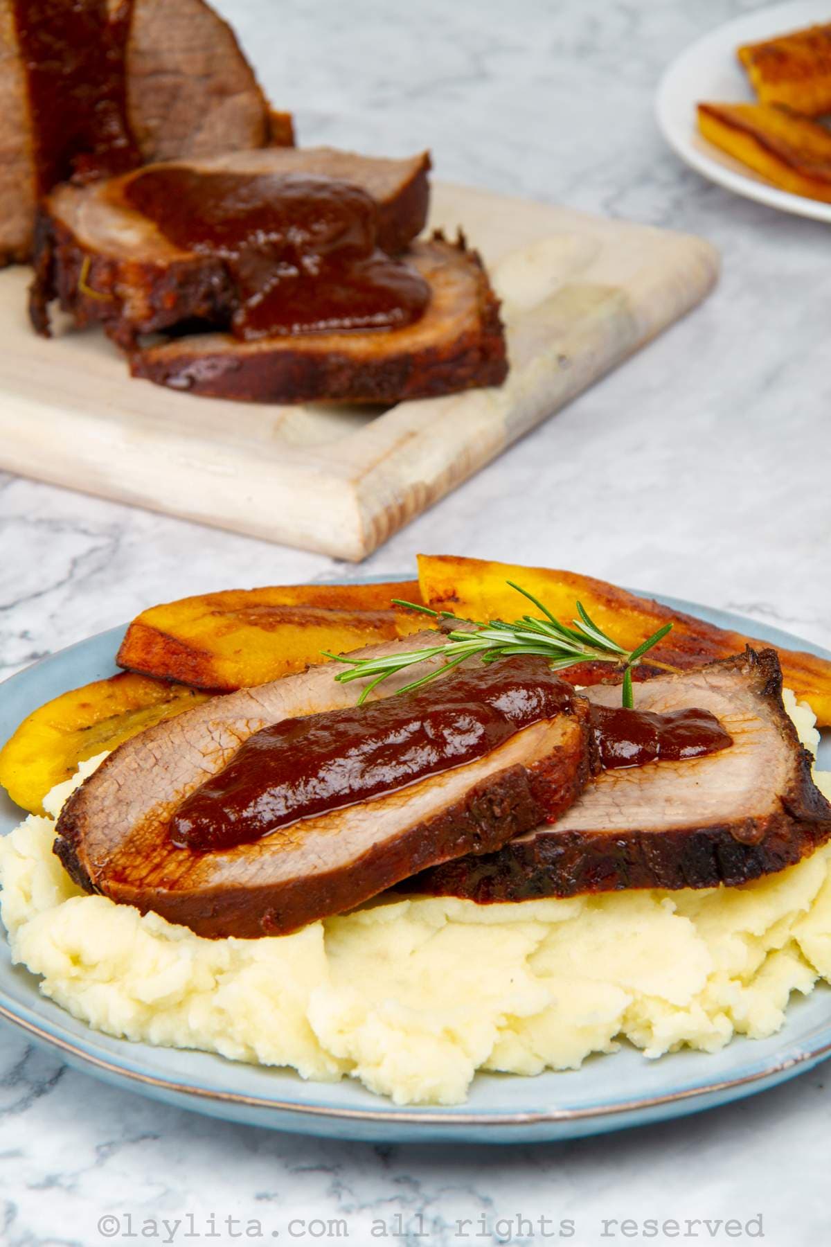 Asado Negro Venezuelan (Carne de vită caramelizată la cuptor)