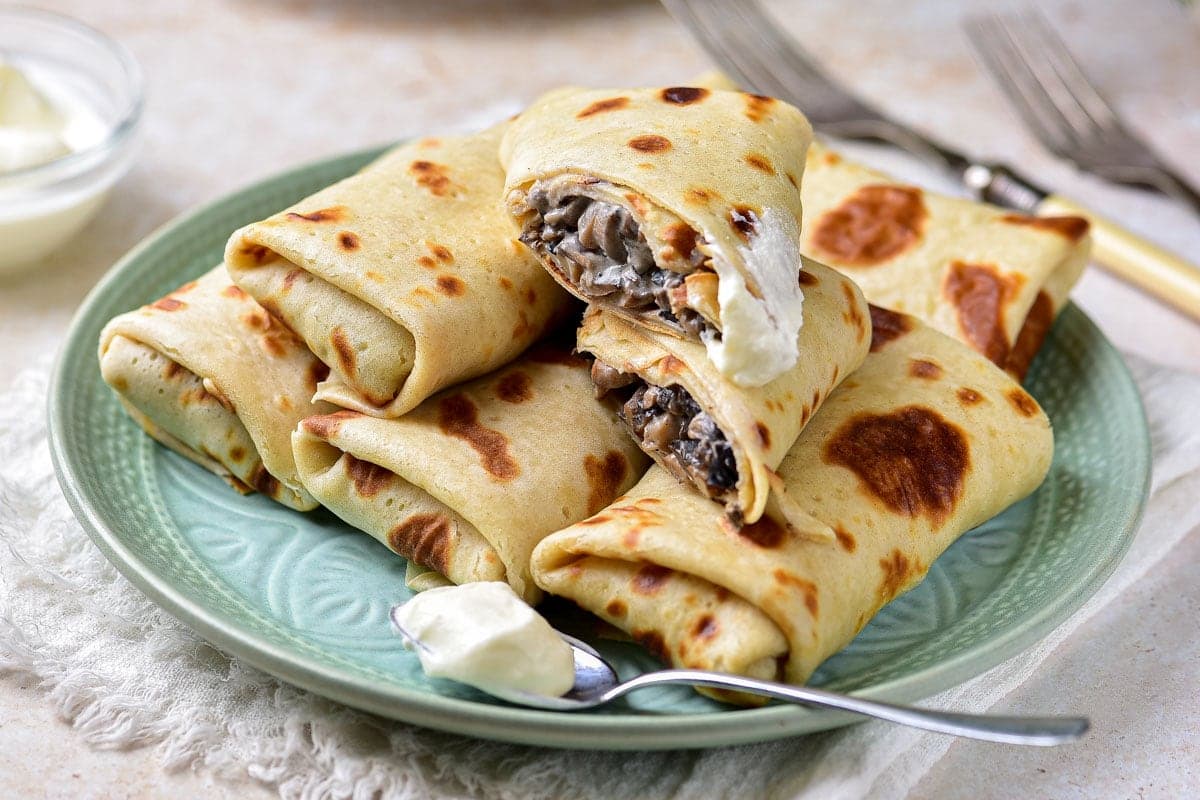 Nalysnyky cu ciuperci umplute