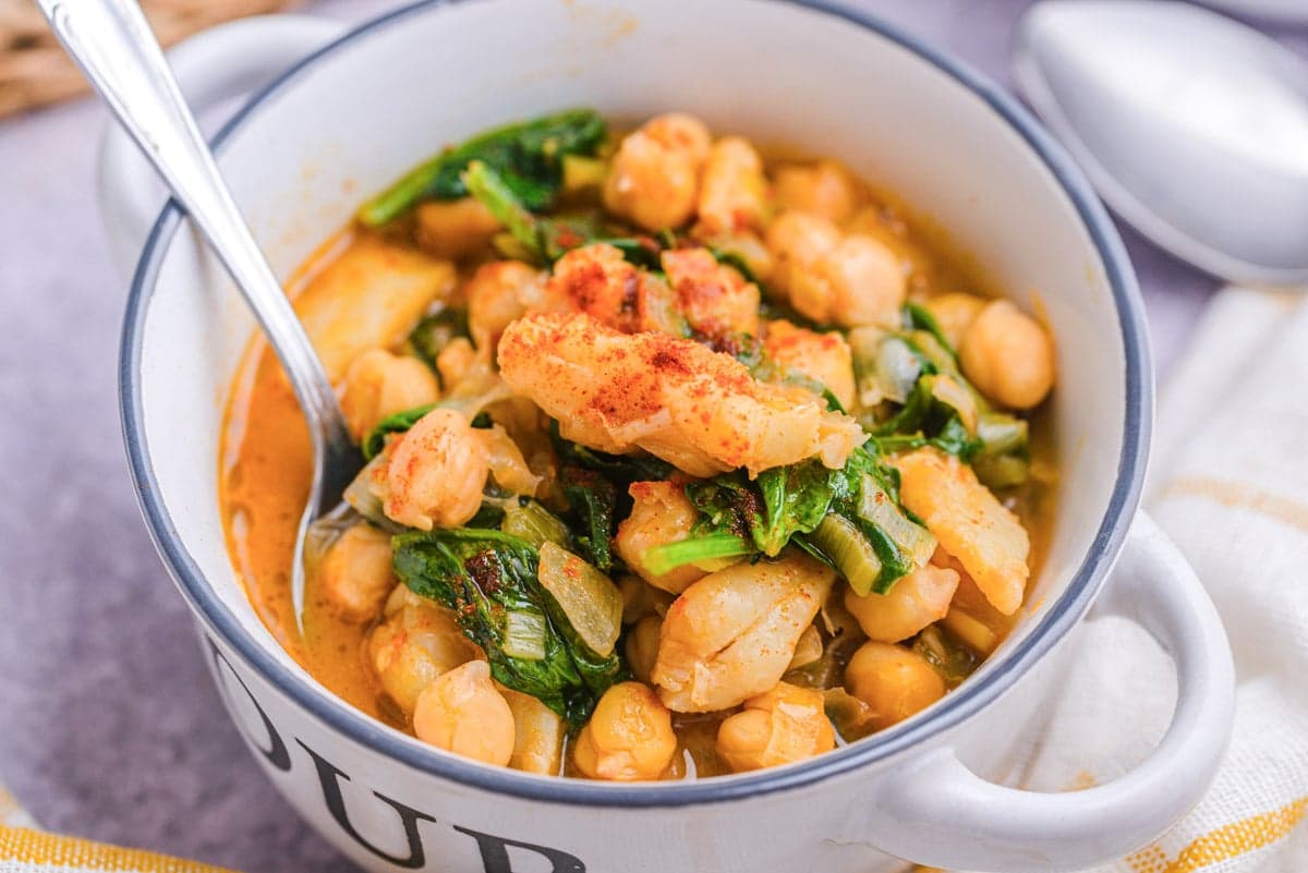 Supă de cod și năut spaniol (Potaje de vigilia)