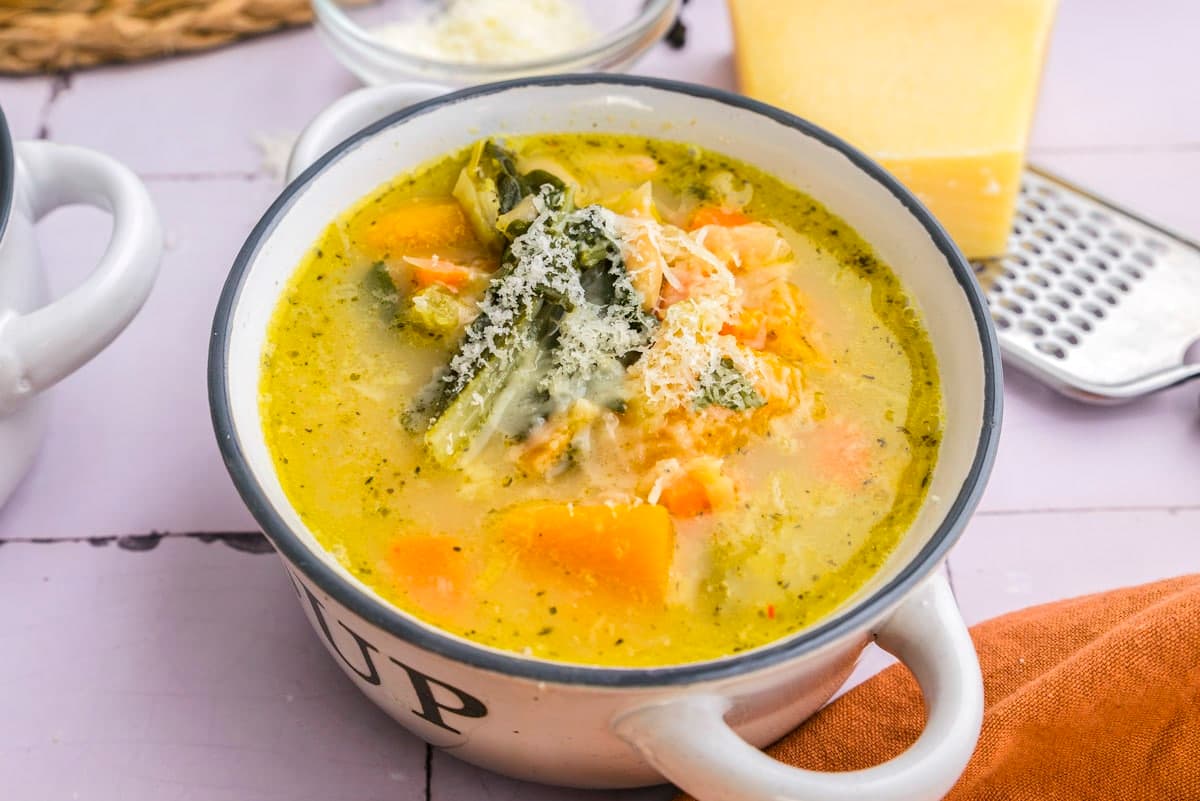 Supă italiană de legume (Minestrone di Verdure)