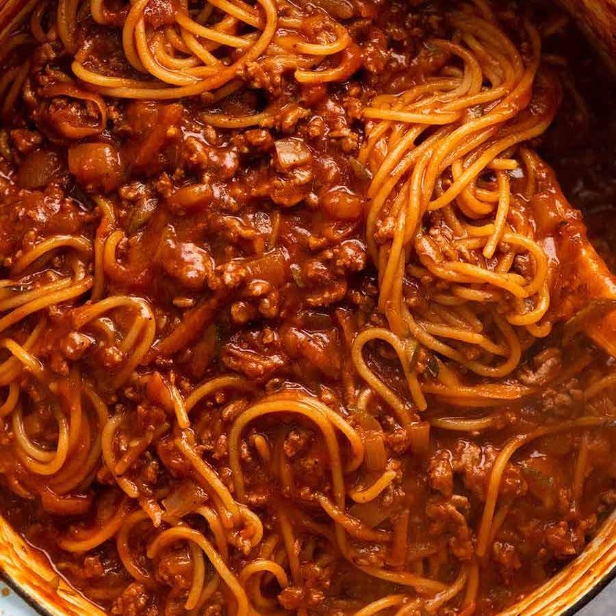 Pasta Bolognese într-o Oală Unică
