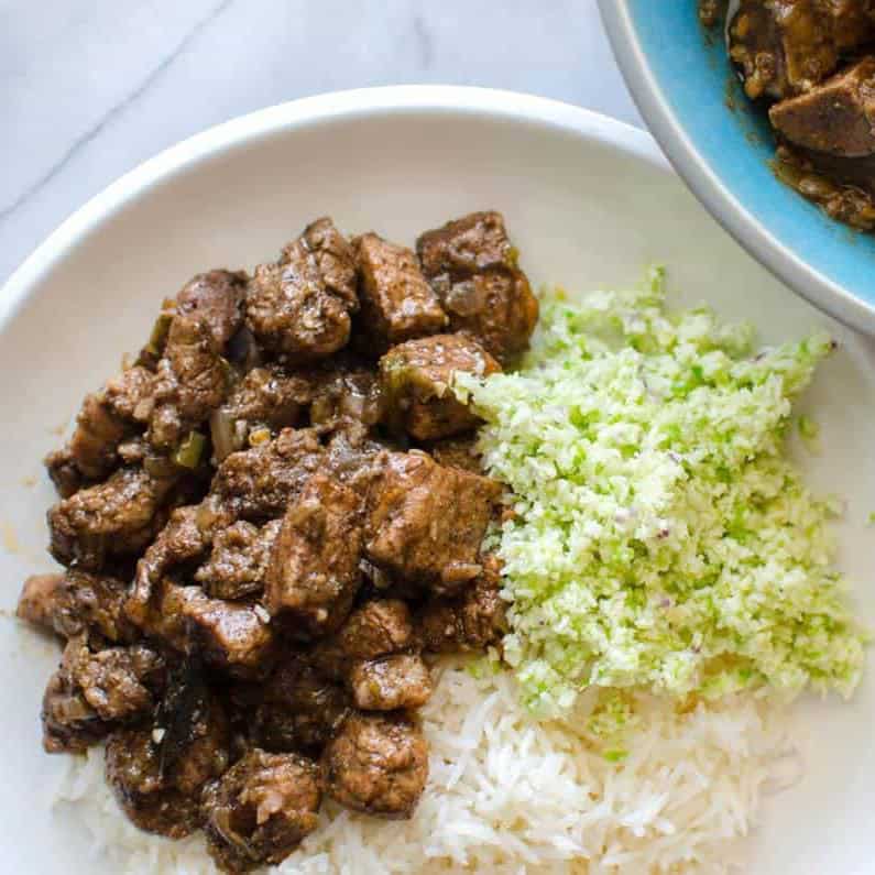 Curry de porc negru stil Sri Lanka